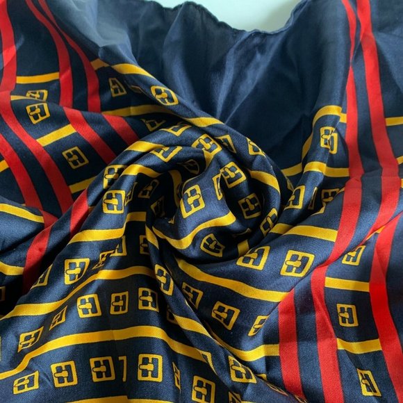 Daniel La Foret 100% Silk Scarf Neck Purse Hair Square Multicolor Hand Rolled - Picture 3 of 7